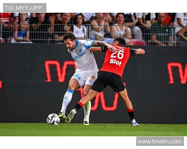 伯恩茅斯主场迎战利物浦双方争夺激烈比赛结果引人关注