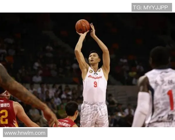 刘铮的篮球之路：从青涩少年到职业球员的成长历程与心路历程