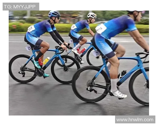 成都攀岩队在极限运动会中以88分稳居积分榜首位MBA